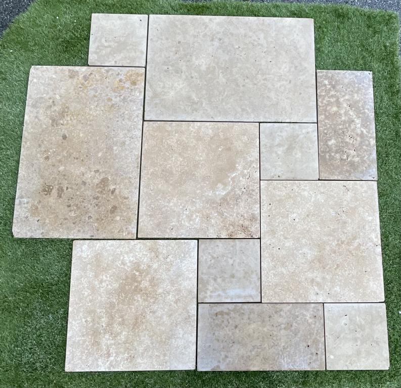 Dallage Travertin Mix 